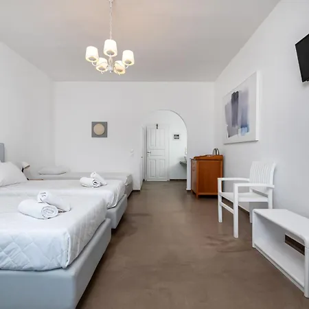 Maistros Village Santorini 5 Star Guest house