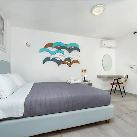 Maistros Village Santorini 5 Star Guest house
