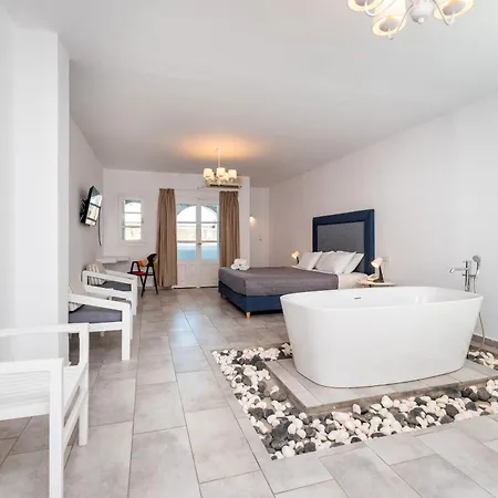 Maistros Village Santorini 5 Star Guest house Karterados (Santorini)