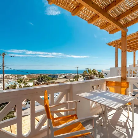 Maistros Village Santorini 5 Star Karterádos