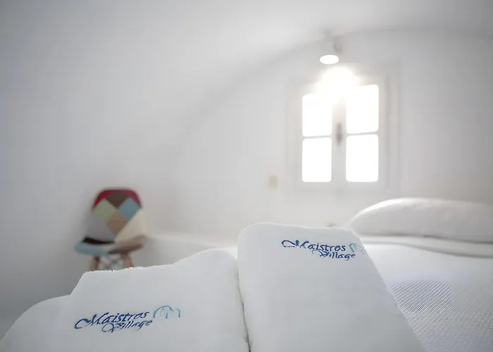 Maistros Village Santorini 5 Star