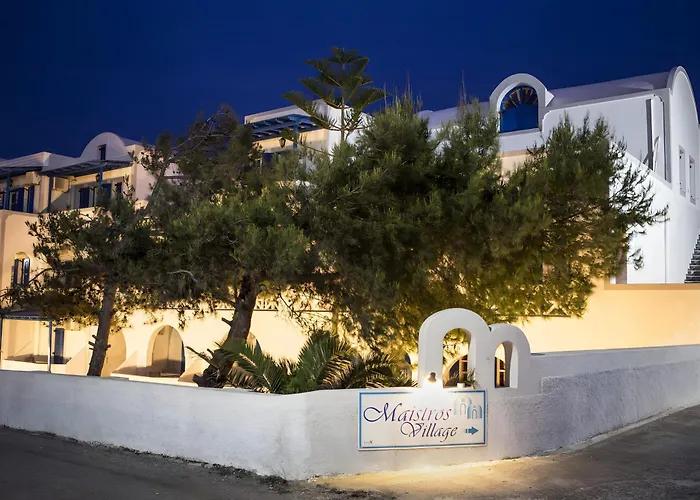 Affittacamere Maistros Village Santorini 5 Star Karterados (Santorini)