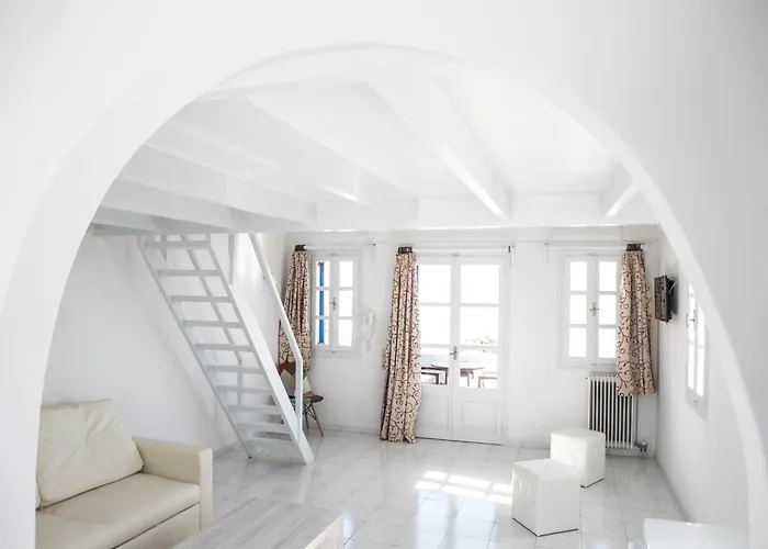 Affittacamere Maistros Village Santorini 5 Star 3*