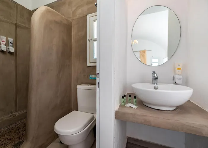 Affittacamere Maistros Village Santorini 5 Star Karterados (Santorini)