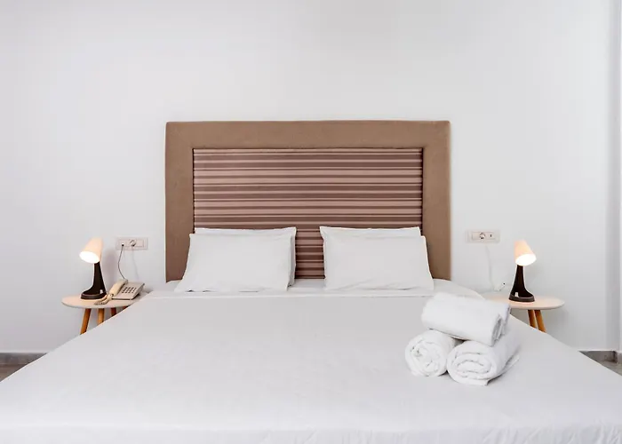 Affittacamere Maistros Village Santorini 5 Star