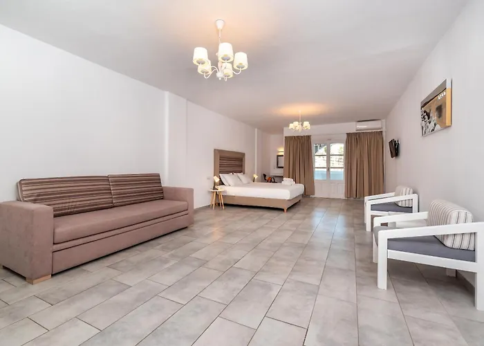 Maistros Village Santorini 5 Star Affittacamere 3*