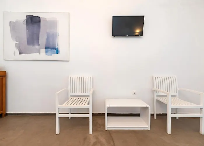 Maistros Village Santorini 5 Star 3* Karterados (Santorini)