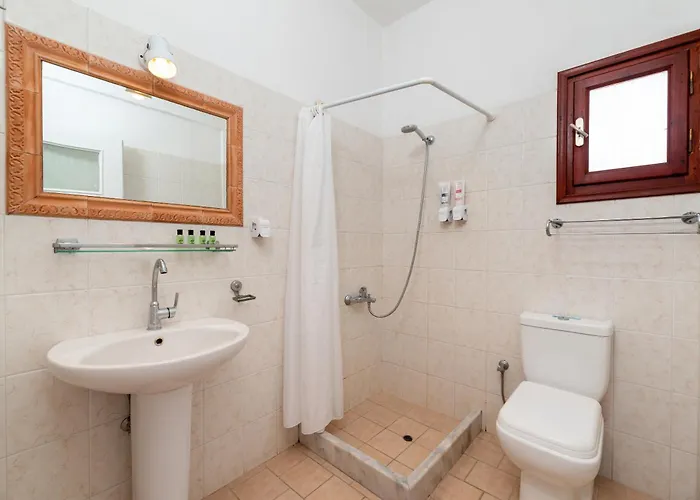 Maistros Village Santorini 5 Star 3*