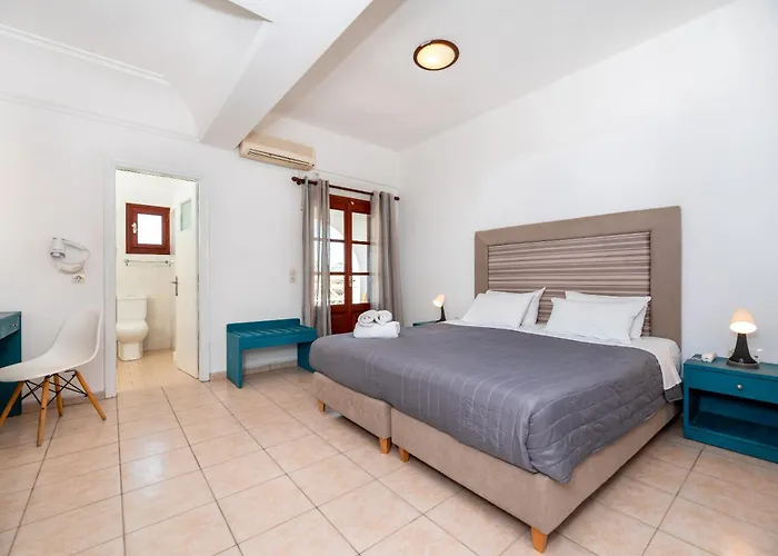 Affittacamere Maistros Village Santorini 5 Star 3*