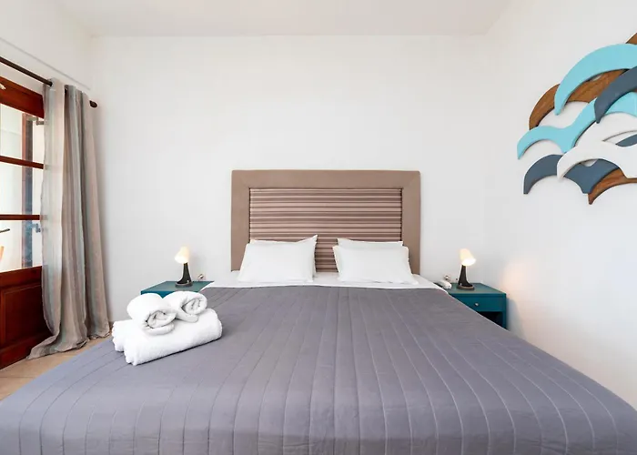 Maistros Village Santorini 5 Star 3*