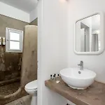 Gasthuis Maistros Village Santorini 5 Star Karterados (Santorini)