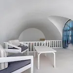 Maistros Village Santorini 5 Star 3* Karterados (Santorini)