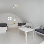 Maistros Village Santorini 5 Star
