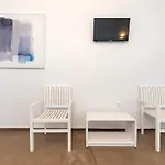 Maistros Village Santorini 5 Star 3* Karterados (Santorini)