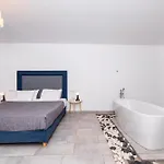 Maistros Village Santorini 5 Star
