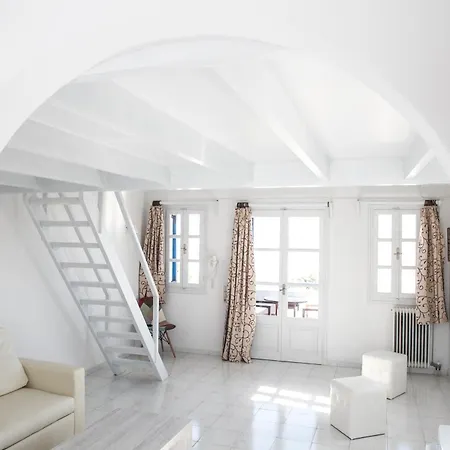 Pensión Maistros Village Santorini 5 Star 3*