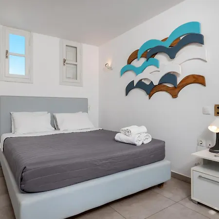Pensión Maistros Village Santorini 5 Star Karterados (Santorini)