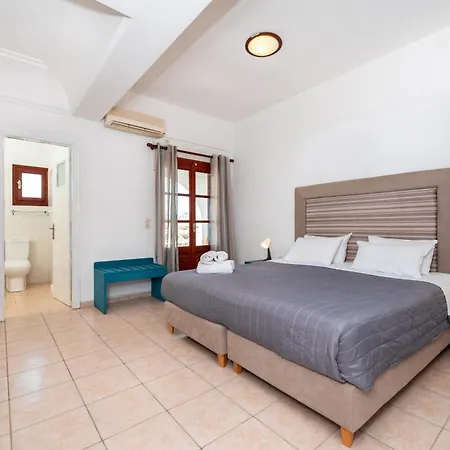 Pensión Maistros Village Santorini 5 Star 3*