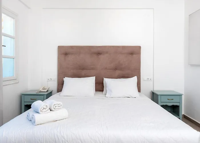 게스트하우스 Maistros Village Santorini 5 Star 카르테라도스